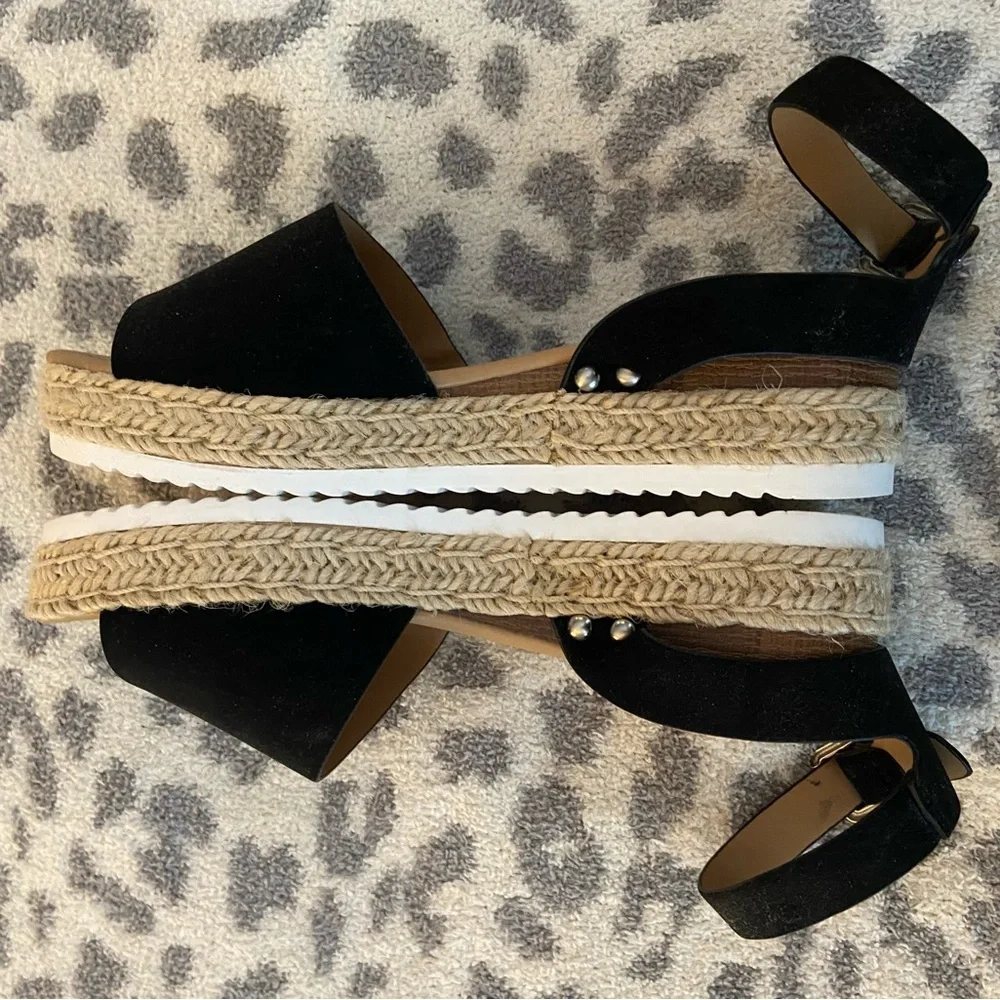 SODA SIZE 4 BLACK ESPADRILLES SANDALS